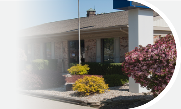 Hicksville Bank building at Edgerton, Ohio on a sunny day.